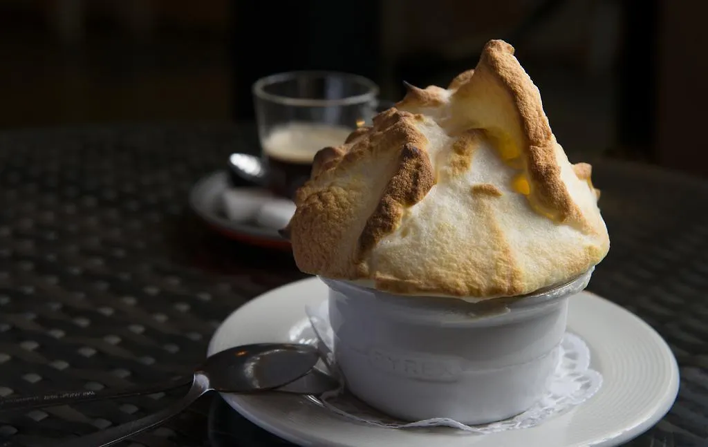 Auberge D'Anse Boileau & Restaurant Chez Plume